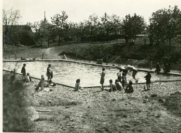Koupaliště v roce 1940